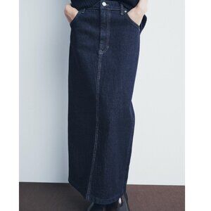 Zara Woman Denim Pencil Skirt Size M NWT, Never Worn!